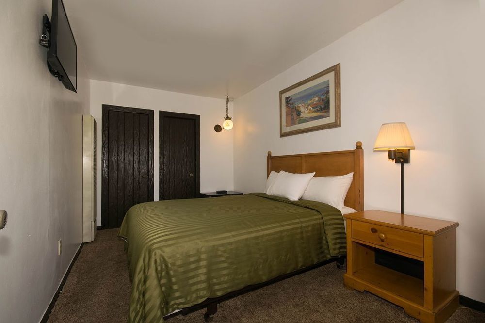 Scandia Motel Carlsbad Exterior photo