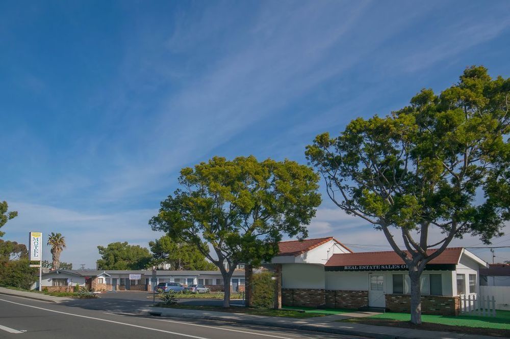 Scandia Motel Carlsbad Exterior photo