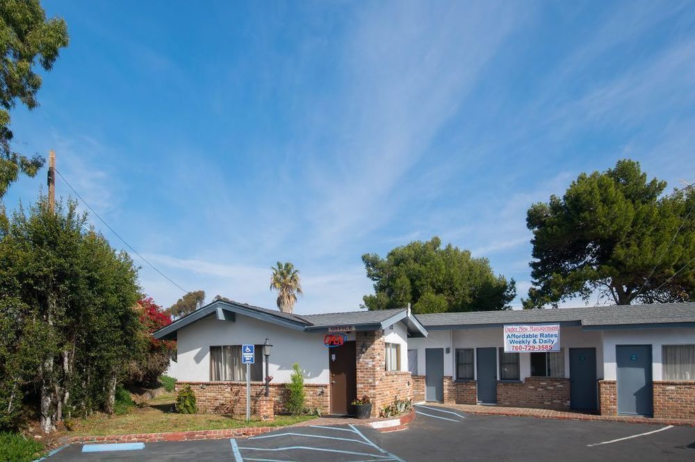 Scandia Motel Carlsbad Exterior photo